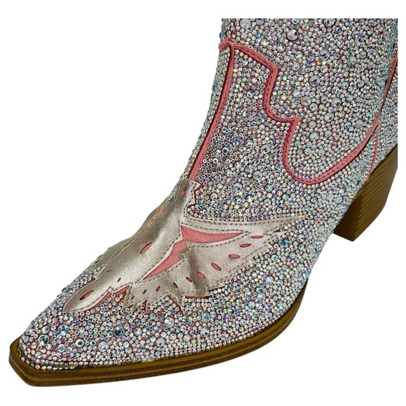 Wild Pair Lourdez Rhinestone Western Style Womens AnkleBoots Size 8.5M - Picture 8 of 14